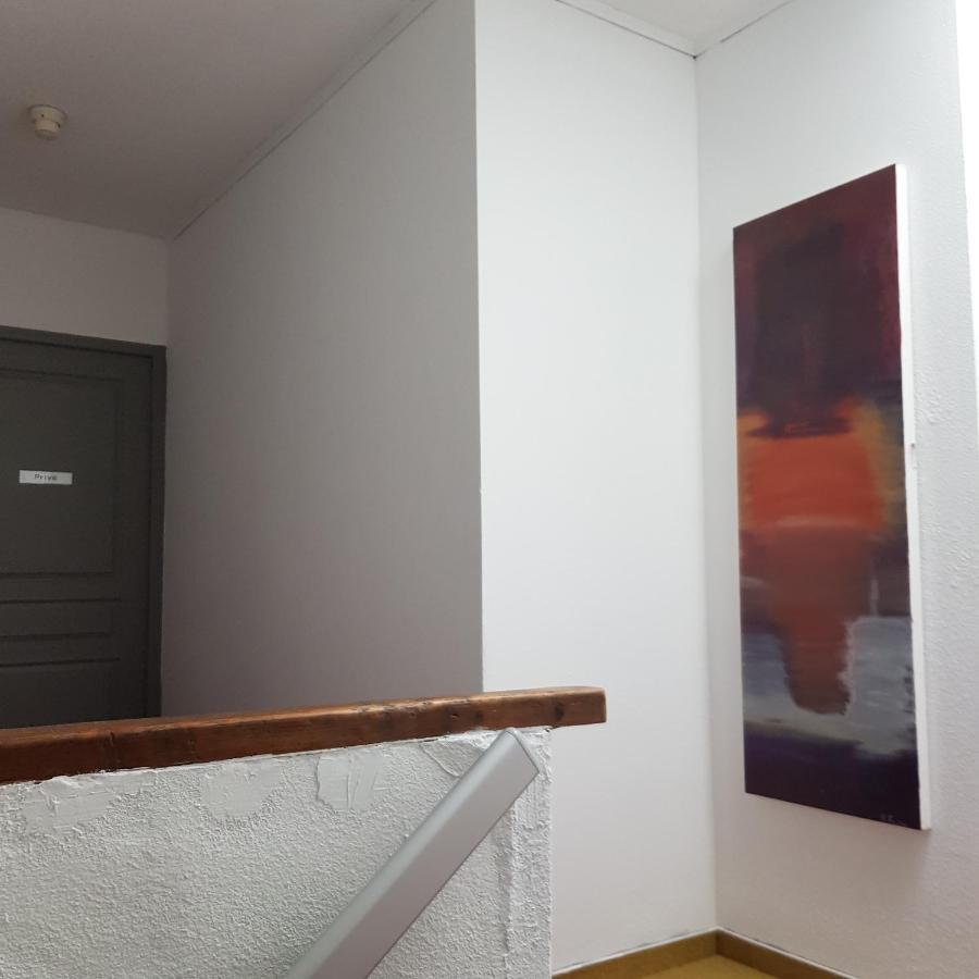 Logis Hotel Le Prieure บูร์ก-แซ็ง-ต็องเดอ็อล ภายนอก รูปภาพ